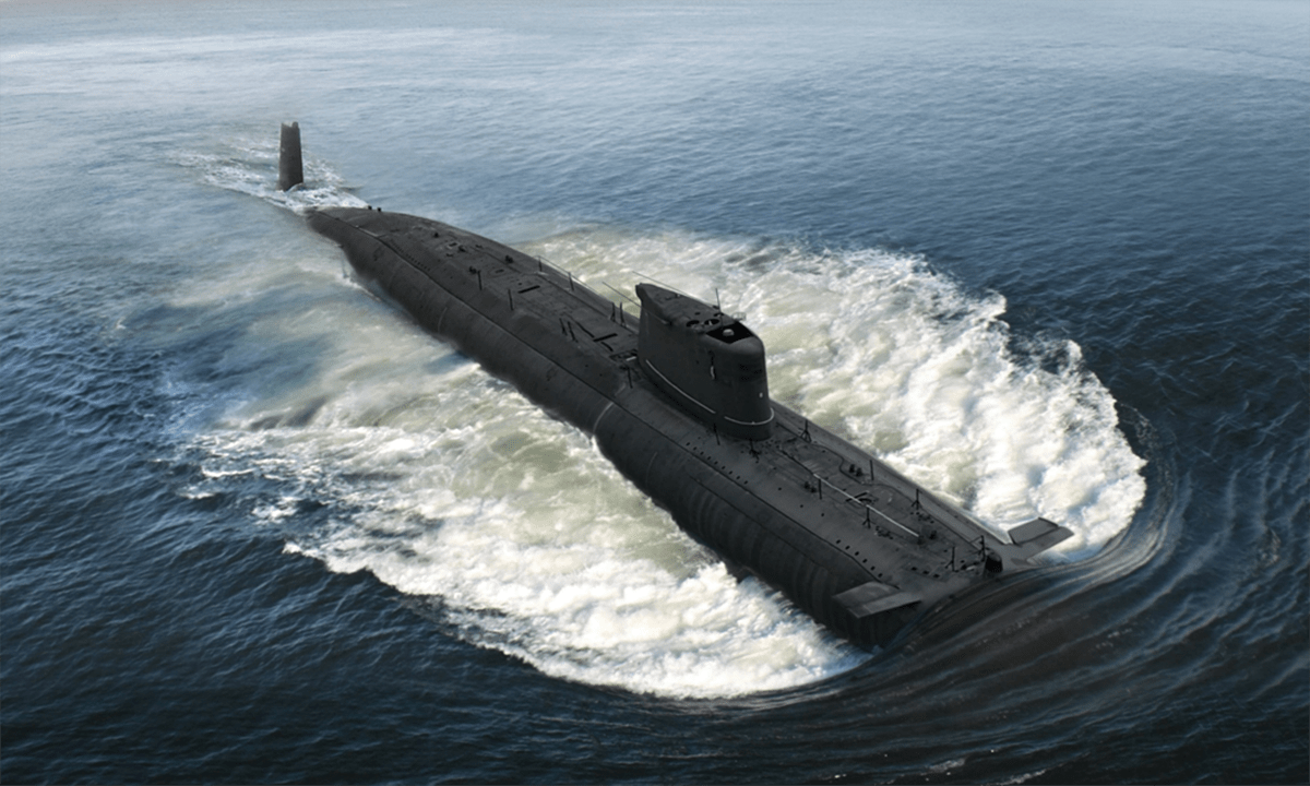 Holding time below and above the surface: Cesium clocks in naval applications